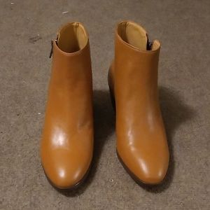 NIB J. Crew Cognac Leather Ankle Boots